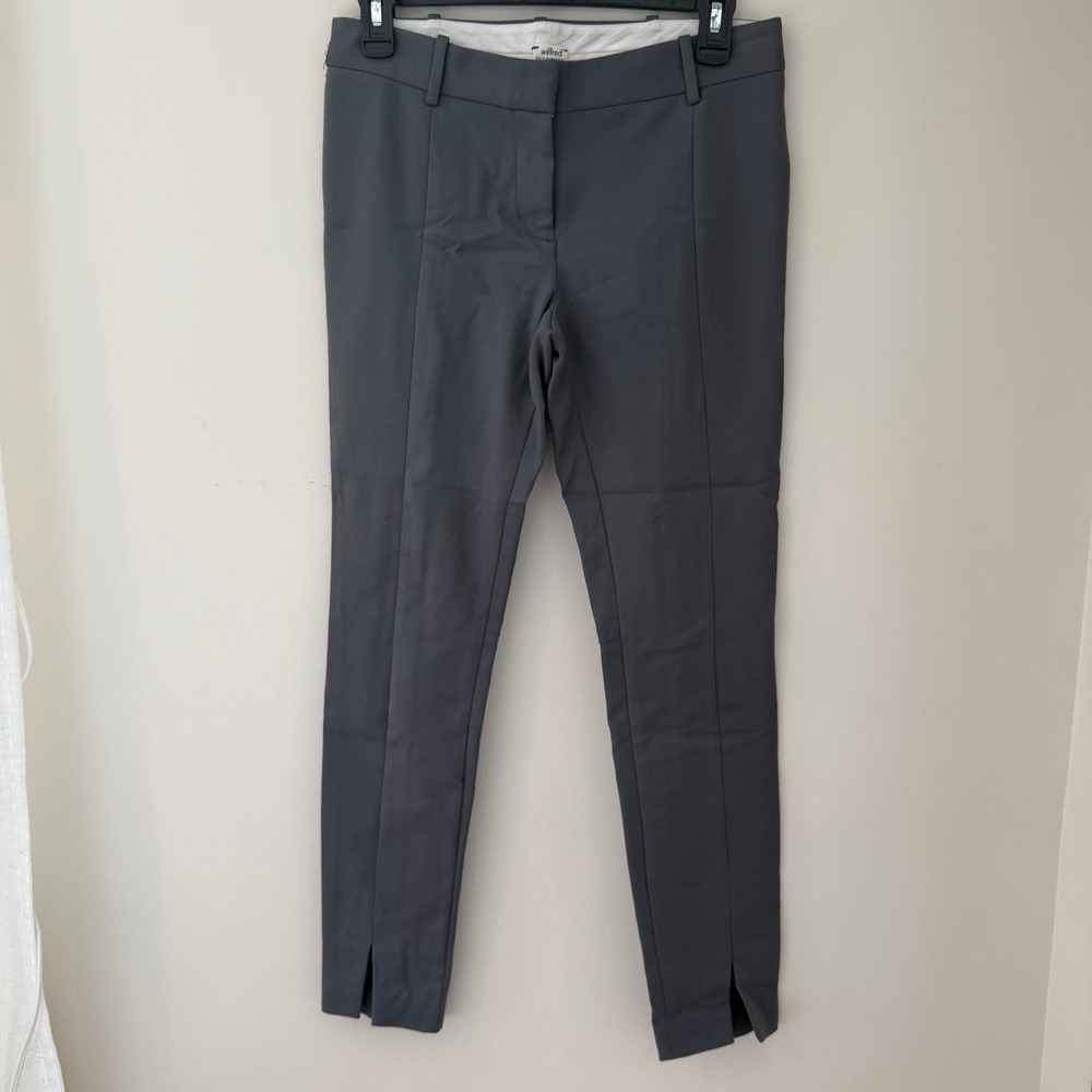 Aritzia Wilfred Grey Slim Fit Split Hem Italian Fabric Dress Pants Size 4